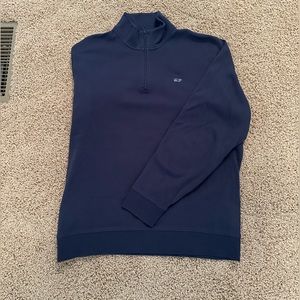 Men’s vineyard vines quarter zip pull over size large navy blue color